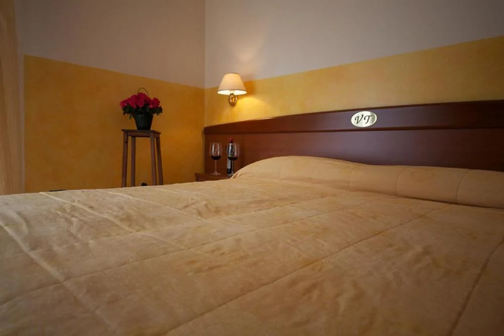 Single Room — Villa Terri