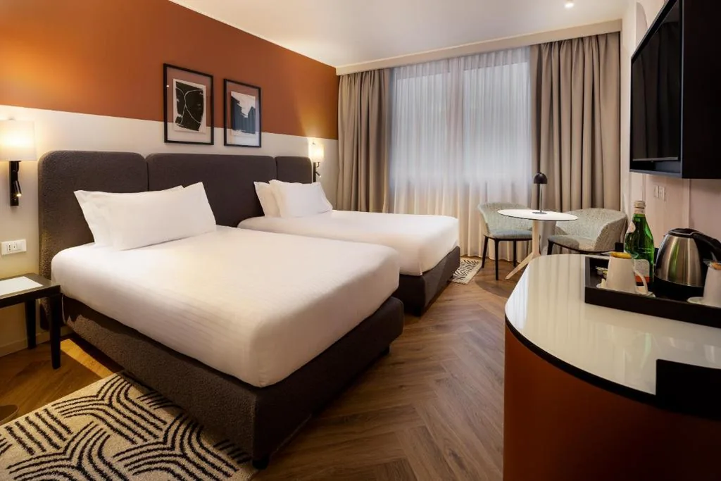 Standard Room with 2 Single Beds — Crowne Plaza Padova by IHG