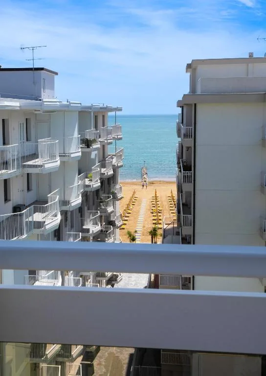 Camera Standard con Vista Mare Laterale — Hotel Laurin