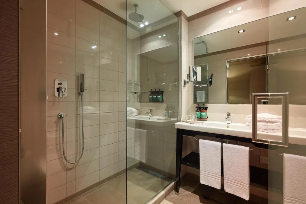 Camera Standard — Crowne Plaza Verona Fiera by IHG