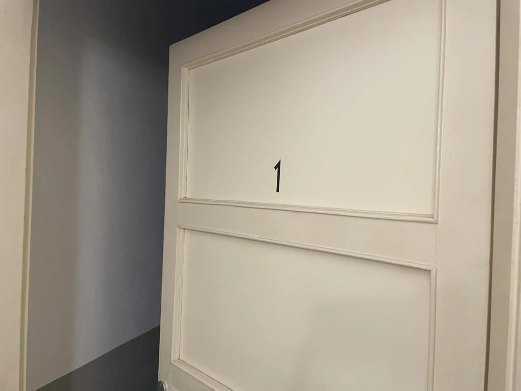Camera Standard Doppia con Letti Singoli con Bagno in Comune — Domus Pellicciai