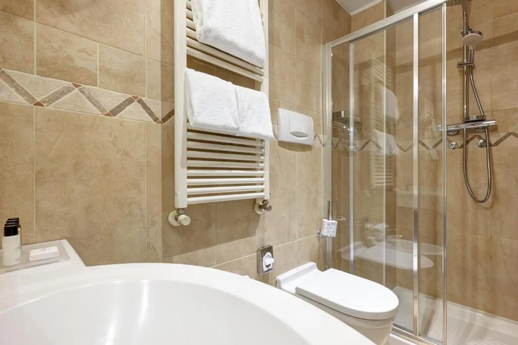 Standard Room — Hotel Indigo Verona – Grand Hotel Des Arts by IHG