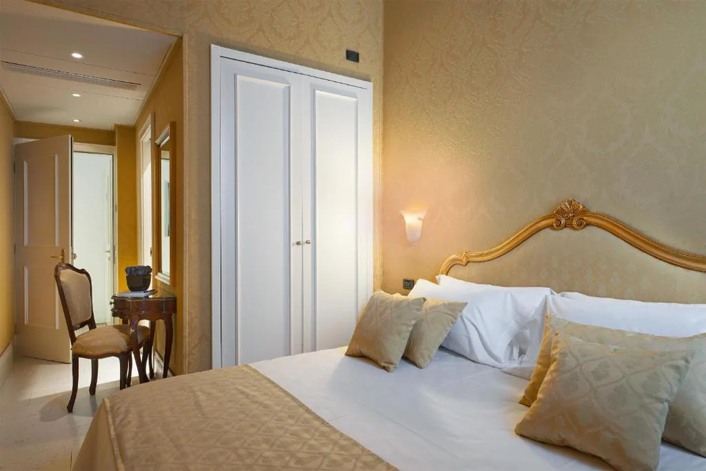 Standard Double or Twin Room — Ca’ Gottardi