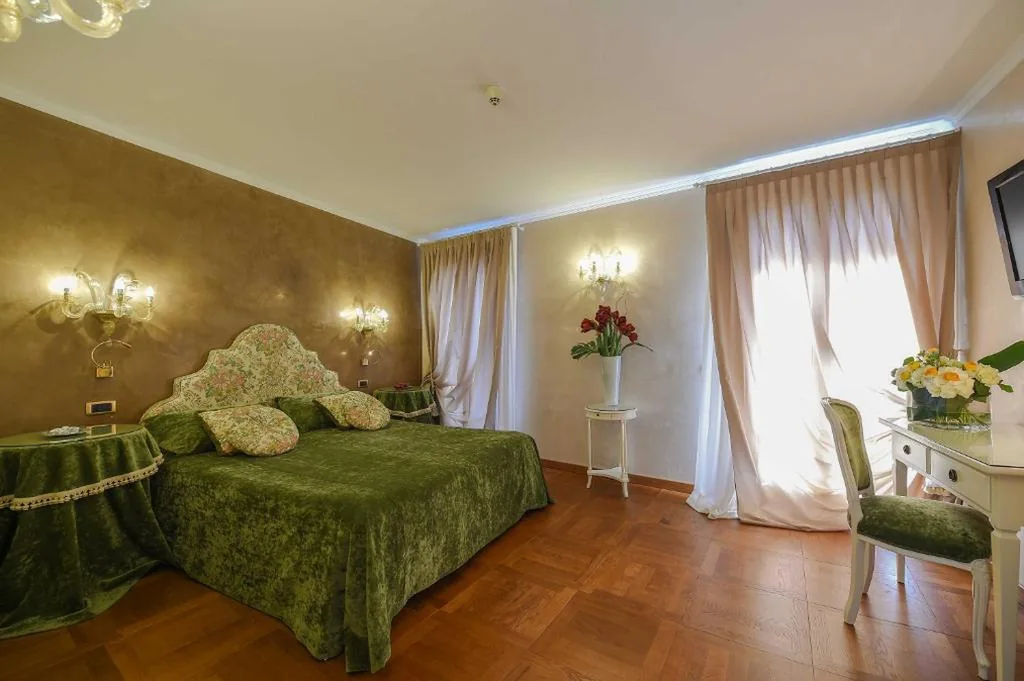Standard Double or Twin Room — Casa Savoia & Casa Jolanda