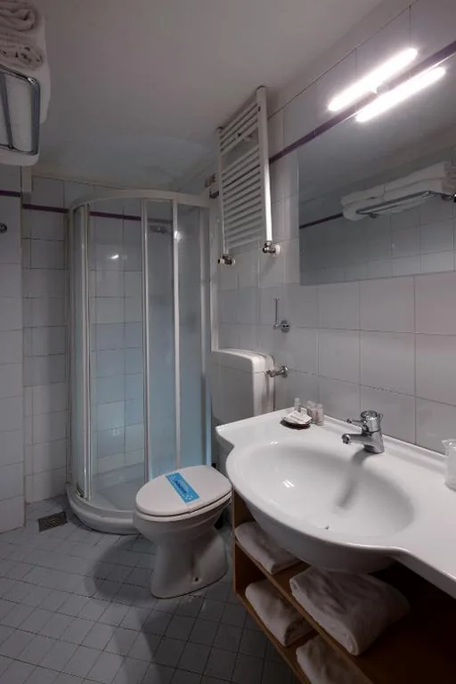 Standard Double or Twin Room — CityHotel Cristina Vicenza