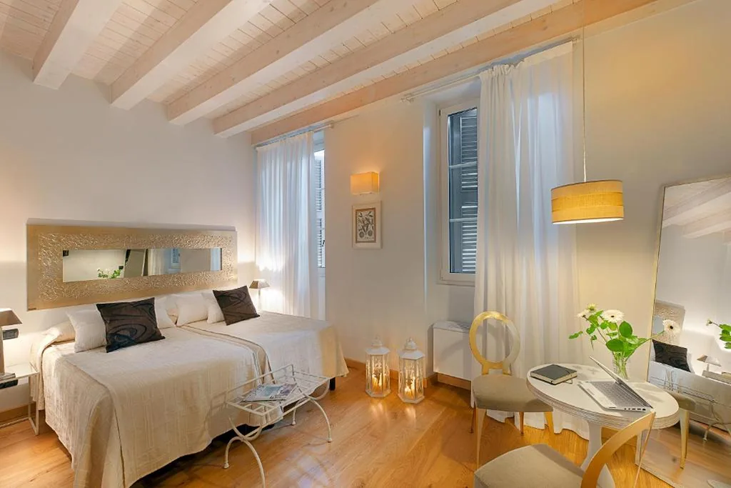 Standard Double or Twin Room — Gallery Room
