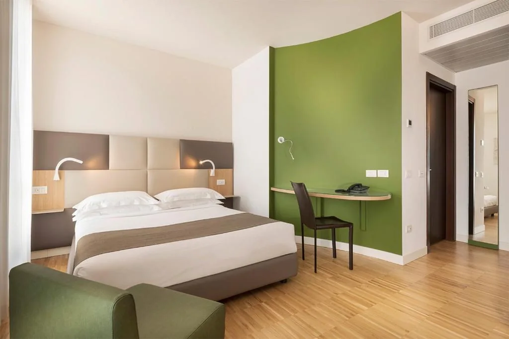 Standard Double or Twin Room — GHV Hotel