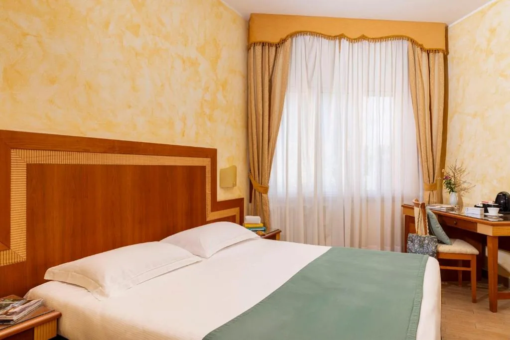 Superior Room — Hotel & Residence Venezia 2000