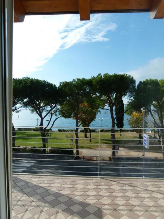 Camera Superior Matrimoniale/Doppia con Letti Singoli con Balcone con Vista Lago — Boutique Hotel Bel Sito Wellness & Private SPA