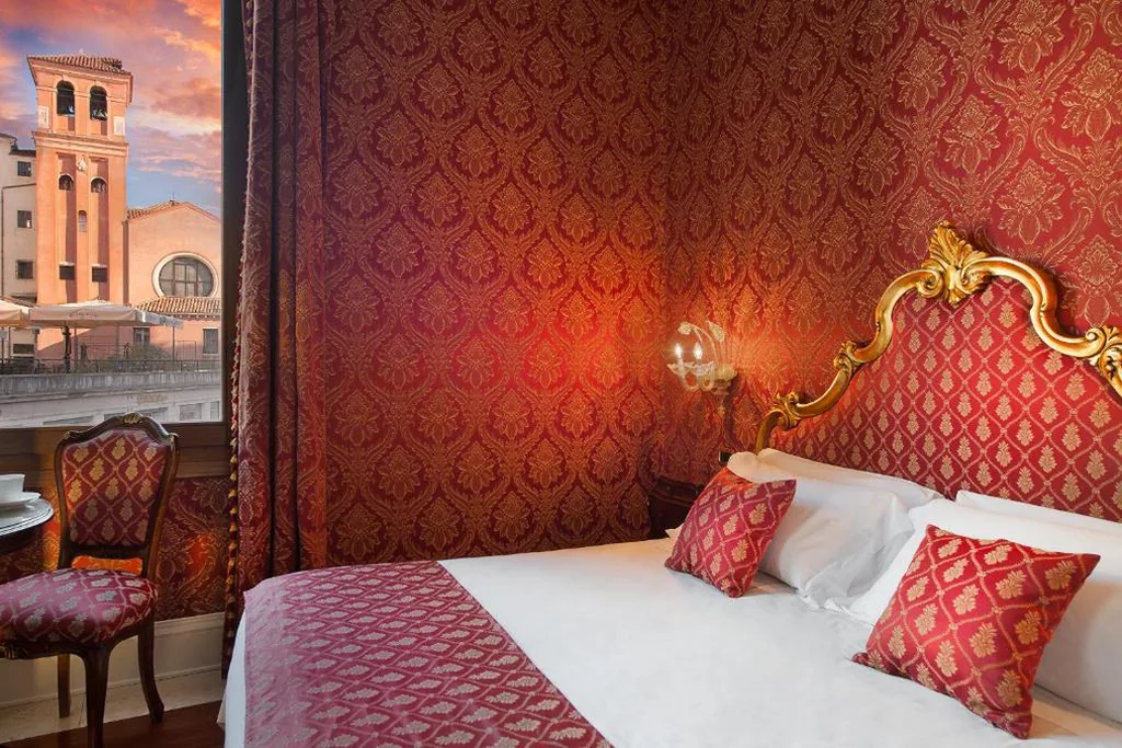 Superior Double or Twin Room — Ca’ Gottardi