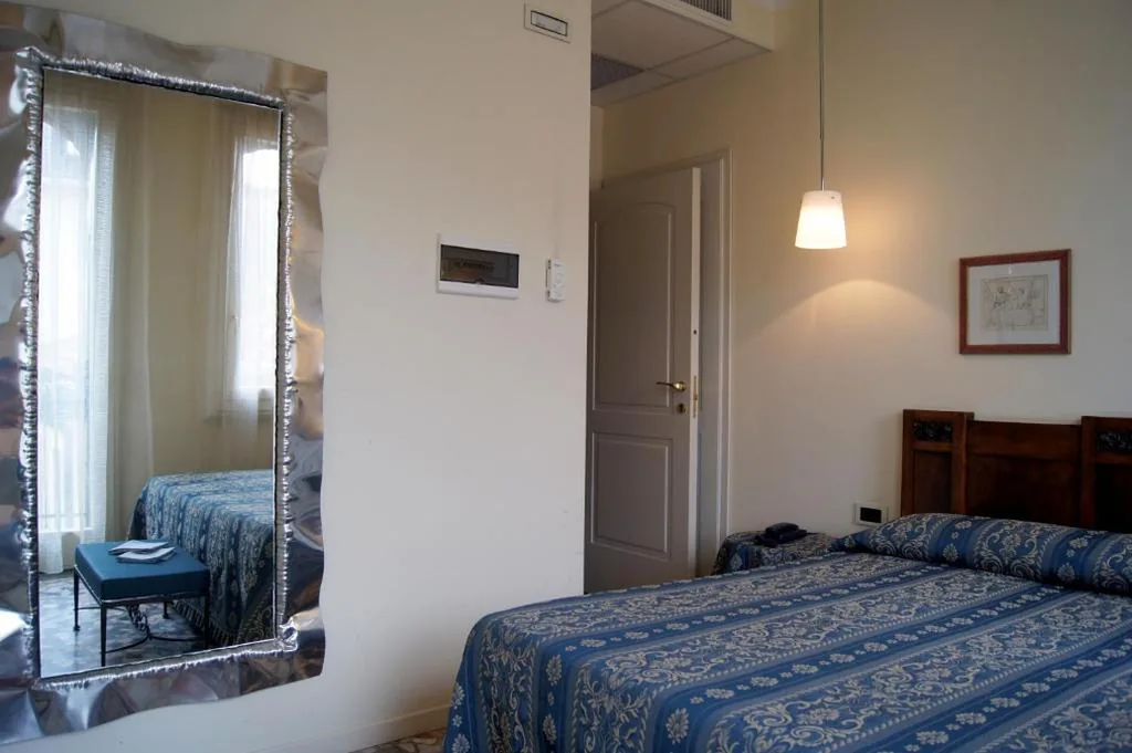 Superior Double or Twin Room — CityHotel Cristina Vicenza