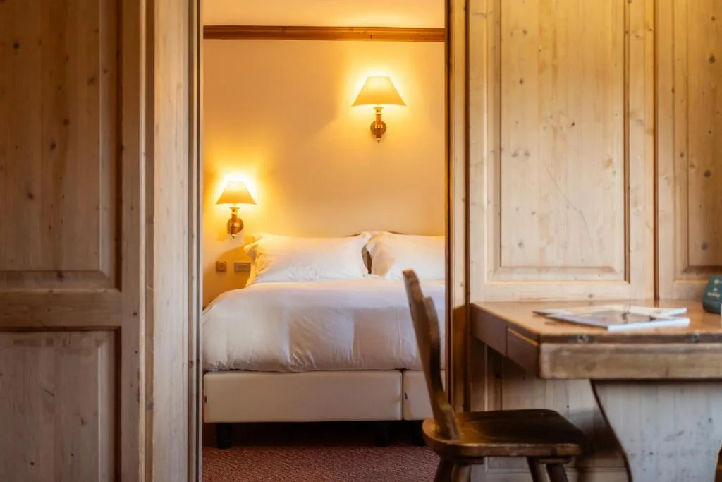 Superior Double or Twin Room with Mountain View — Hotel Alaska Cortina