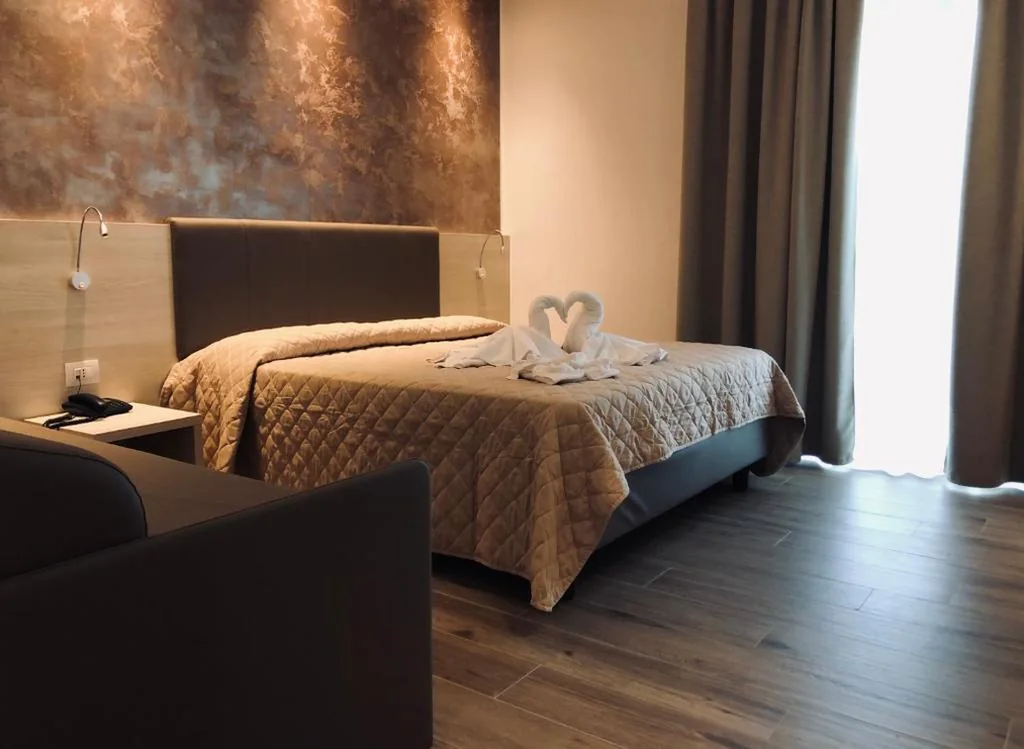 Camera Superior Matrimoniale/Doppia con Letti Singoli con Terrazza — Hotel ALDEBARAN & Restaurant