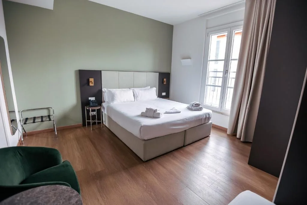 Camera Superior Matrimoniale/Doppia con Letti Singoli — Hotel Arilica