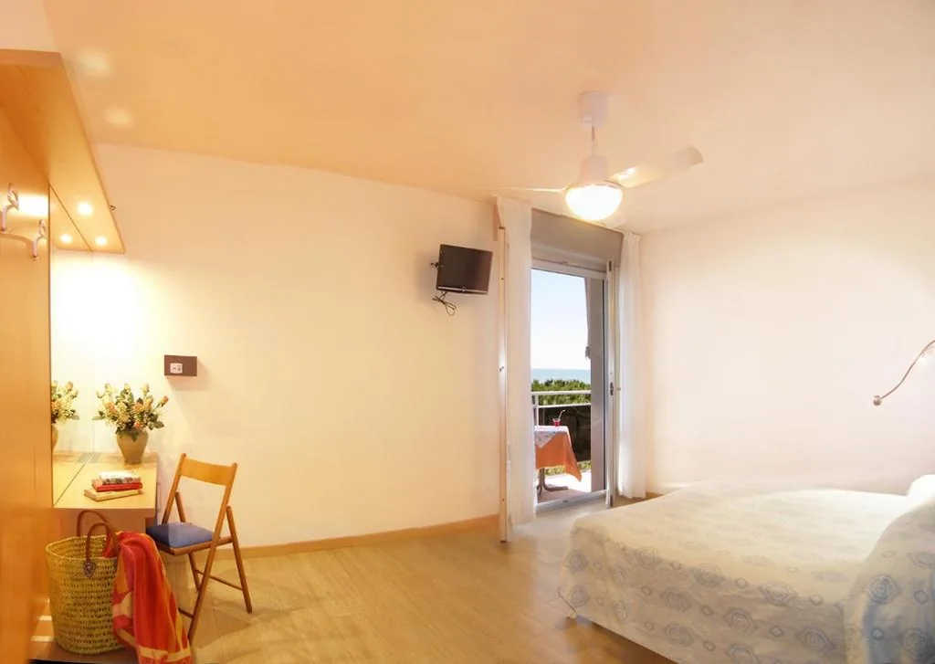 Camera Superior Matrimoniale/Doppia con Letti Singoli con Vista Mare — Hotel Bertha Fronte Mare