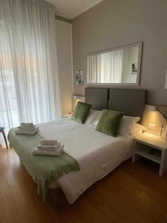 Superior Double or Twin Room with Terrace — Hotel Del Corso