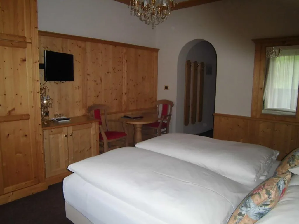 Superior Double or Twin Room — Hotel Evaldo