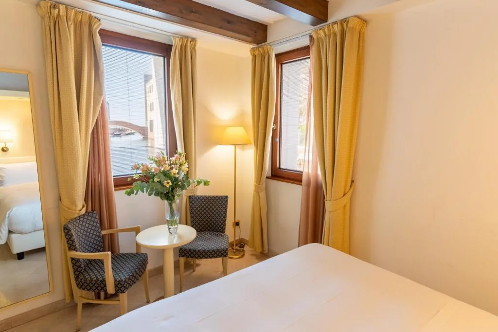 Camera Superior Matrimoniale/Doppia con Letti Singoli — Hotel Giudecca Venezia