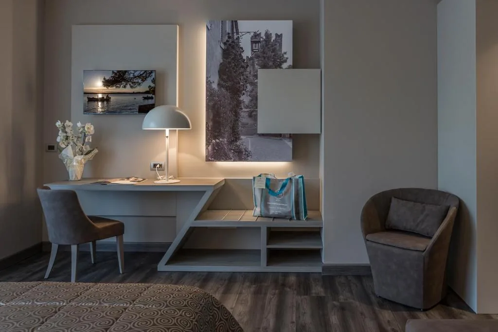 Superior Double or Twin Room with Balcony — Hotel Giulietta Romeo