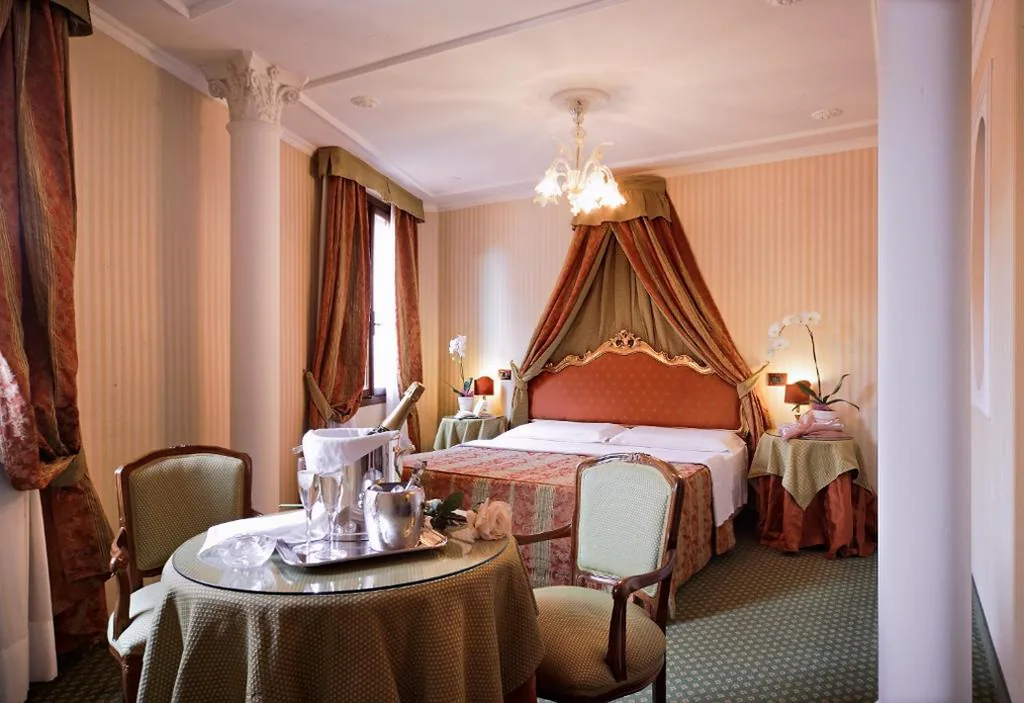 Superior Double or Twin Room — Hotel Kette