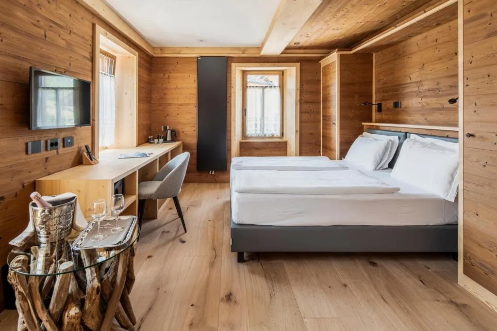 Superior Double or Twin Room — Hotel Villa Alpina ***S