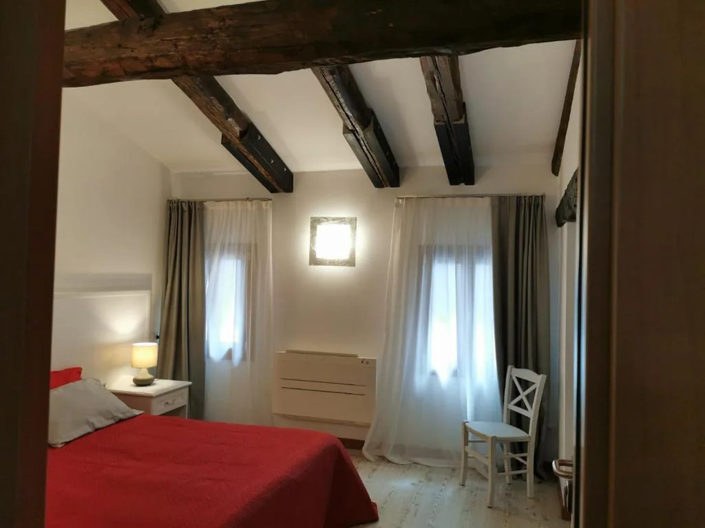 Camera Superior Matrimoniale/Doppia con Letti Singoli — Palazzetto Canossa