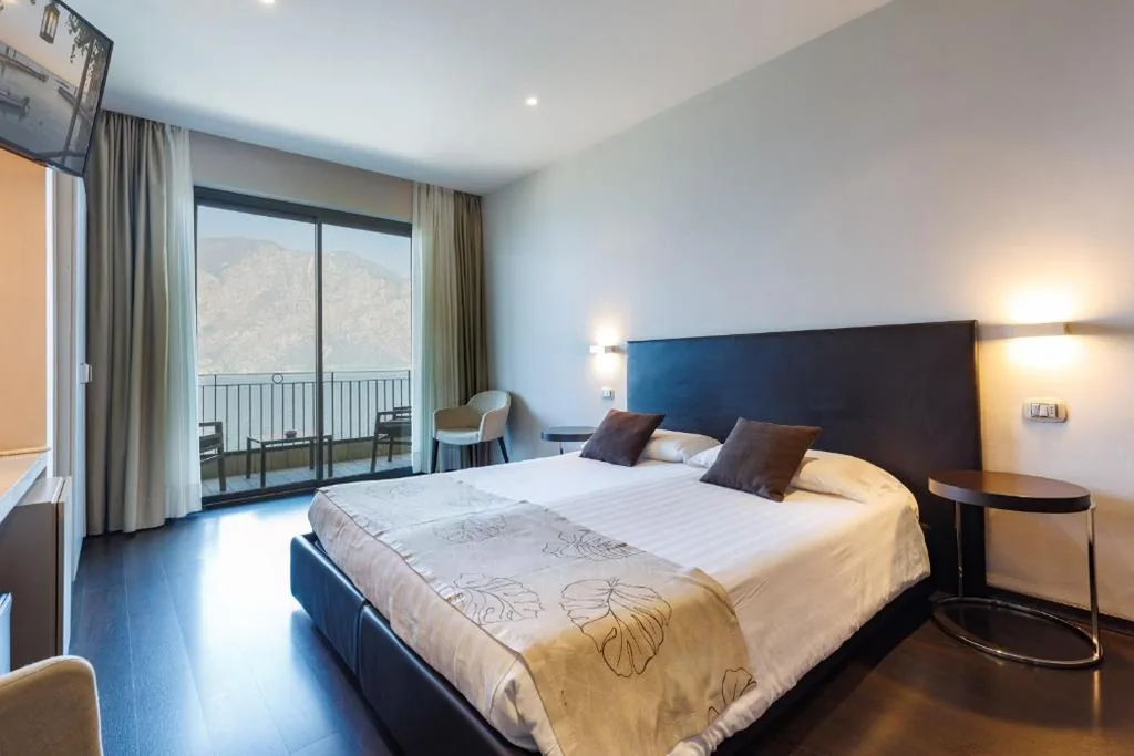 Superior Double or Twin Room — Piccolo Hotel