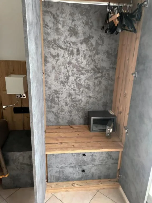Triple Room — Albergo Casa Este