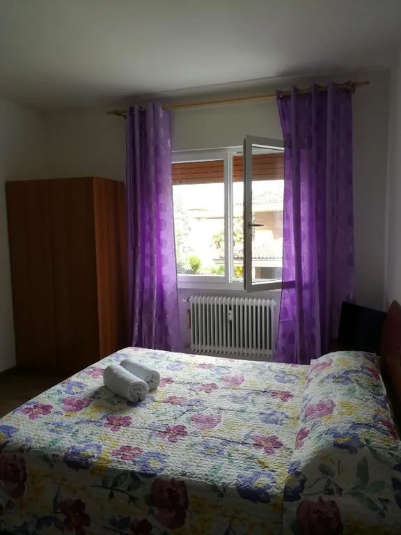 Camera Tripla Basic con Bagno in Comune — Venice Primavera Guesthouse
