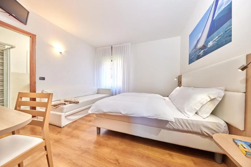 Camera Tripla — Beach Hotel Rosa