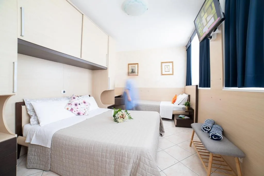 Camera Tripla — Casa Merano Residence & Restaurant Bibione Centro