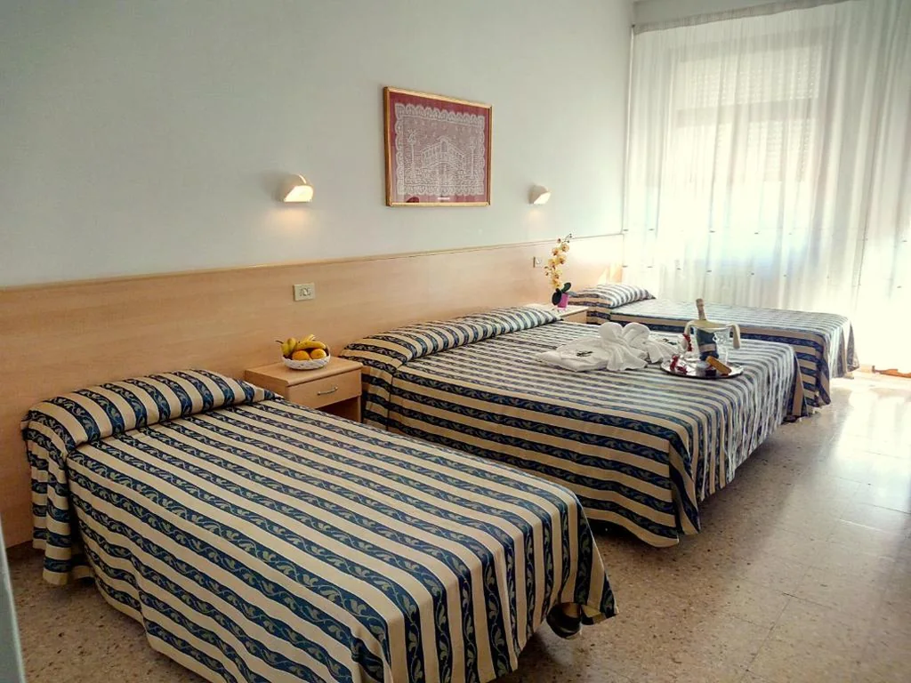 Classic Triple Room — Centro Vacanze Opera Nascimbeni