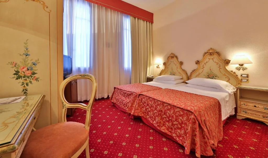 Camera Tripla Classic — Hotel Biasutti