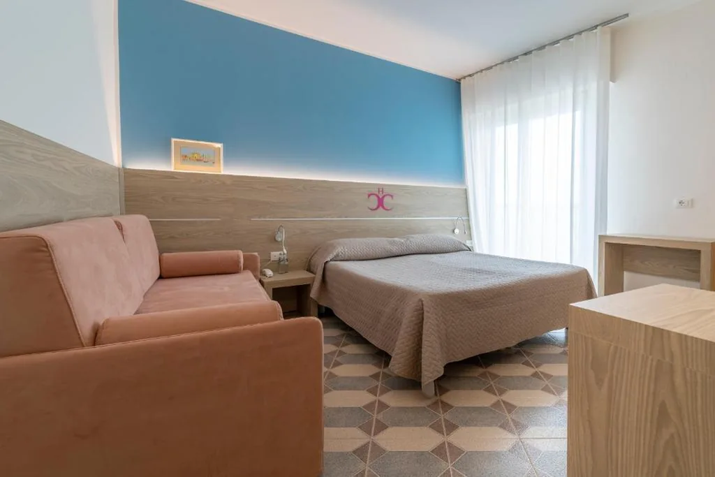 Camera Tripla Classic — Hotel Capri 3 Stelle SUPERIOR