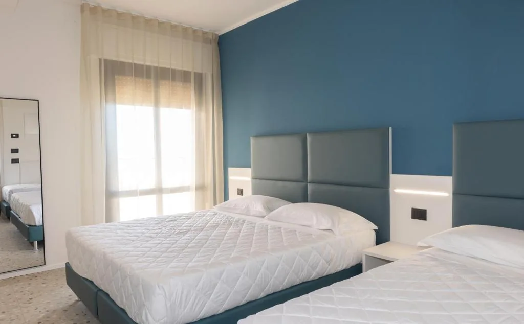 Classic Triple Room — Hotel Delaville Frontemare