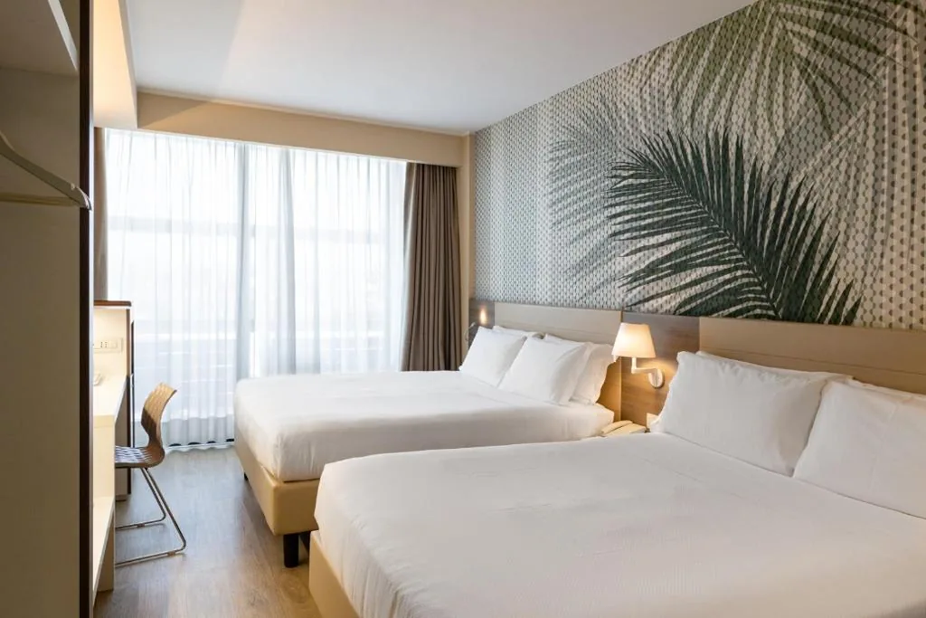 Camera Tripla Comfort — Enjoy Garda Hotel