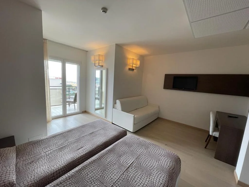 Camera Tripla Comfort — Hotel Italy