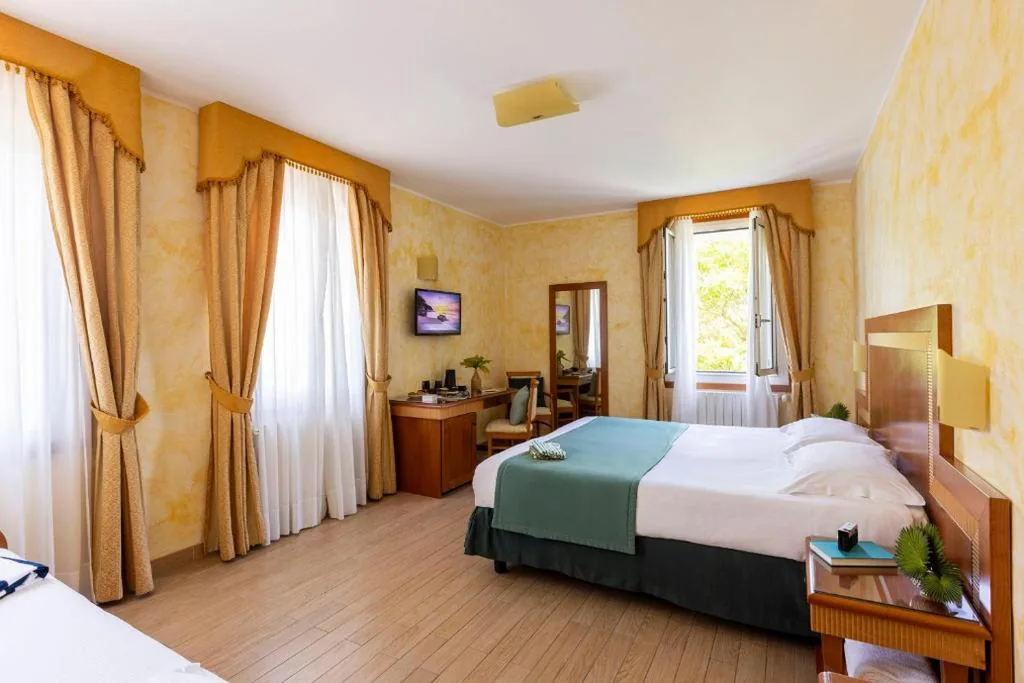 Comfort Triple Room — Hotel & Residence Venezia 2000