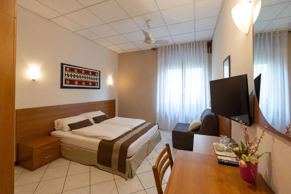 Camera Tripla Comfort — La Mimosa Lazise