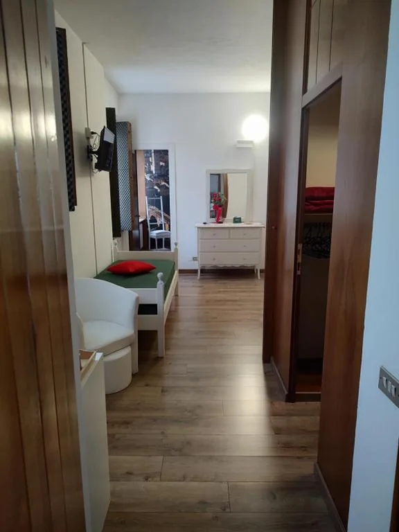 Camera Tripla Comfort — Verona Relax & Stay ROOMS