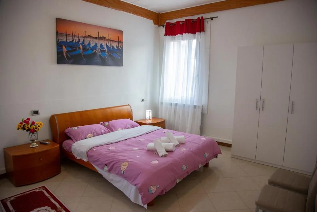 Camera Tripla con Bagno in Comune — Ca Rizzardi
