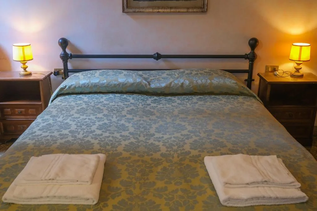 Triple Room with Shared Bathroom — CA’SALVADOR