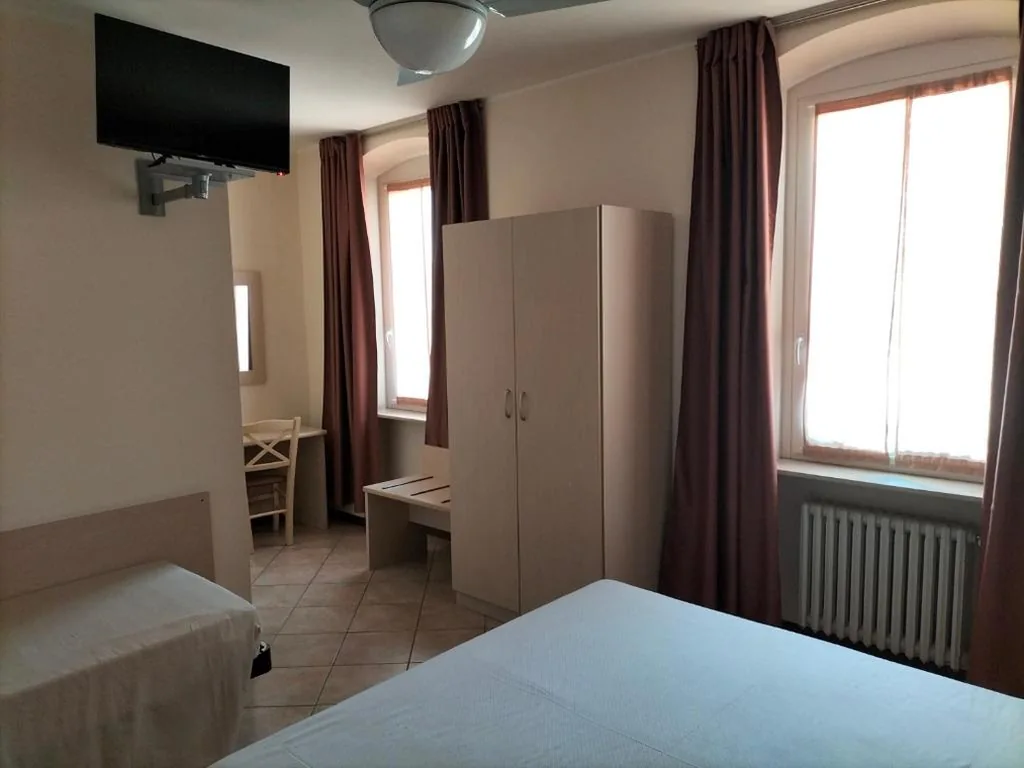 Triple Room with Private Bathroom — Albergo Grifone 1891