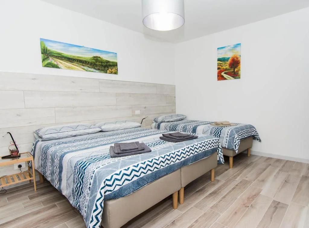 Triple Room with Private Bathroom — B&B Borgo Antico