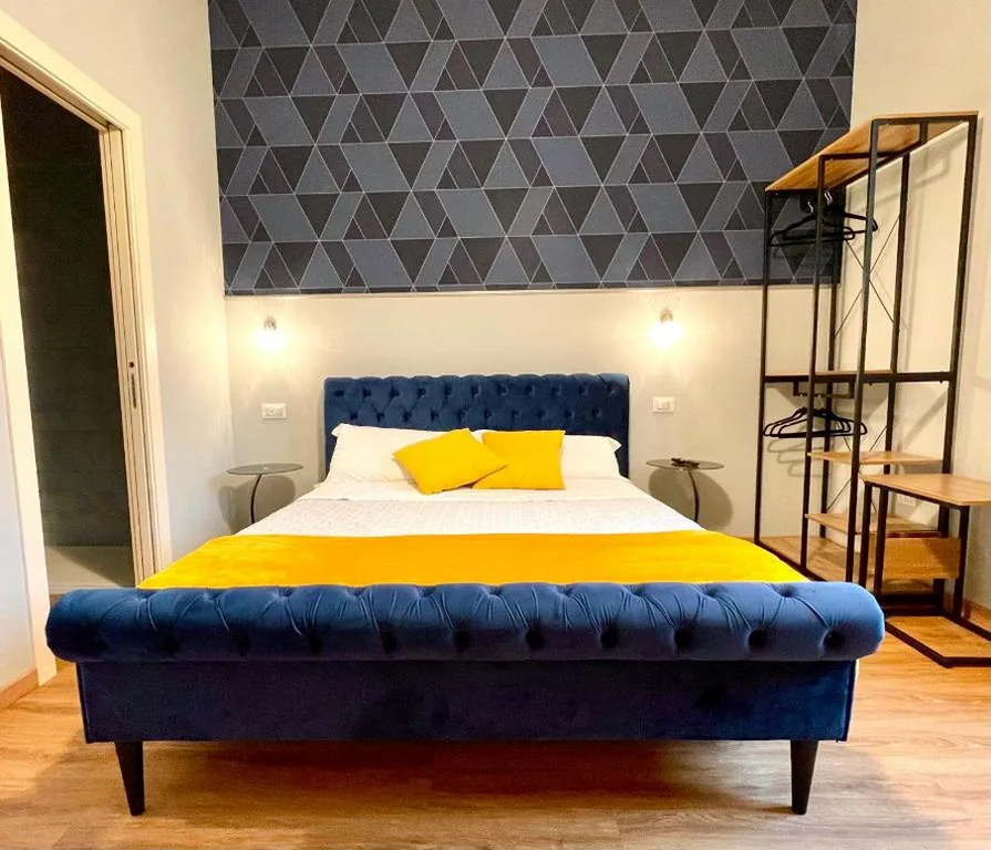 Triple Room with Private Bathroom — Domus 44 Rooms