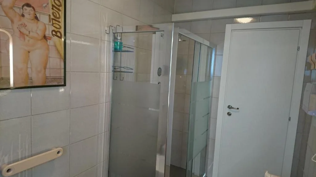 Triple Room with External Private Bathroom — LaMoka Verona