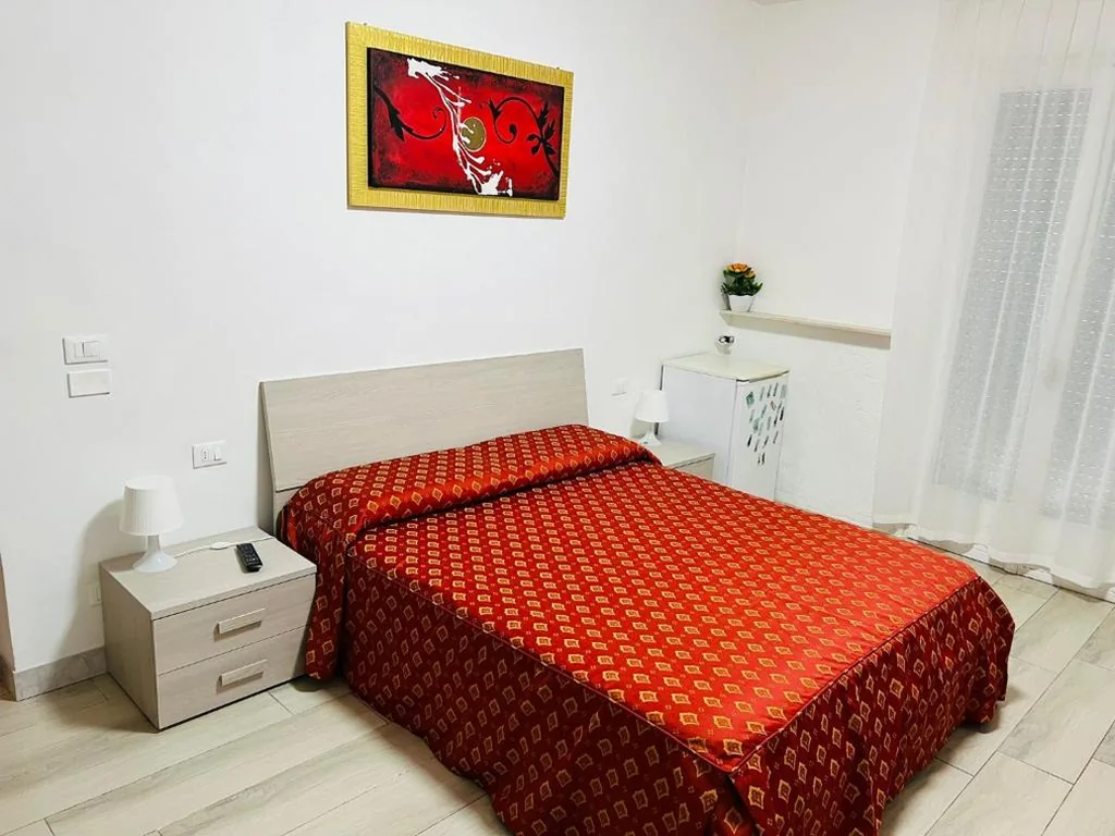 Triple Room with Private Bathroom — Le Maschere
