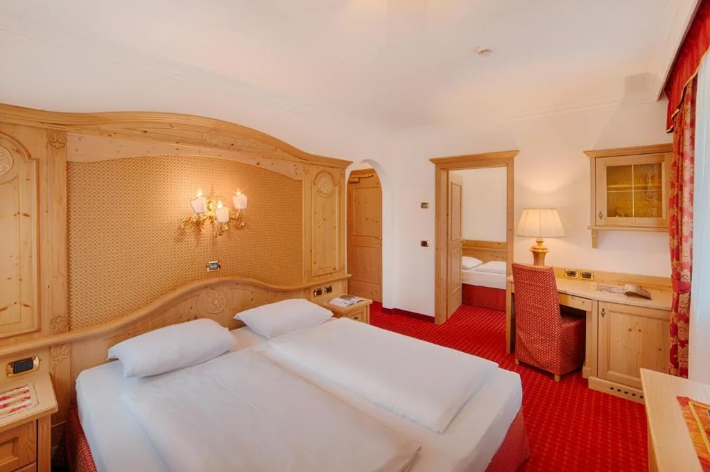 Triple Room with Balcony — B&B Garni Serena