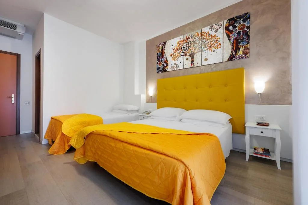 Triple Room with Balcony — Hotel Picobello Pineta
