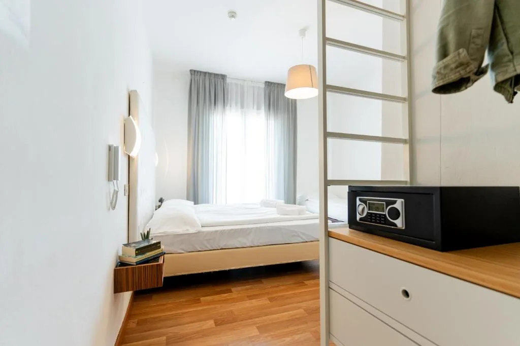 Camera Tripla con Balcone — Hotel Regina